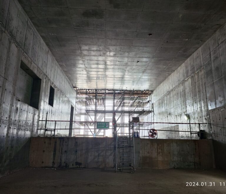 WhatsApp Image 2025-02-21 at 18.57.15