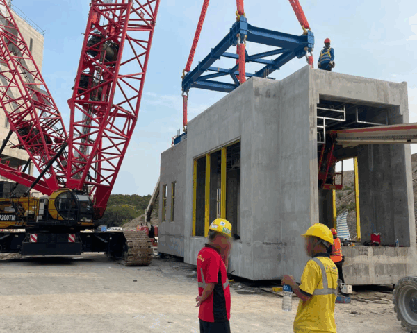 Tseung Kwan Desalination Plant – Installation of DfMA Precast Footbridge